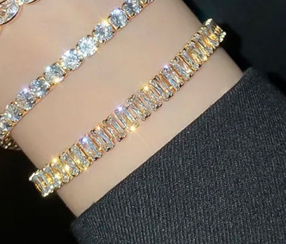 Gold Plated Elegant Tennis Bracelet Copper Zircon Inlaid Adjustable Bolo Clasp
