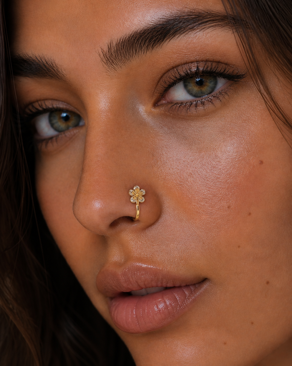 Golden Flower Rhinestone nose clip